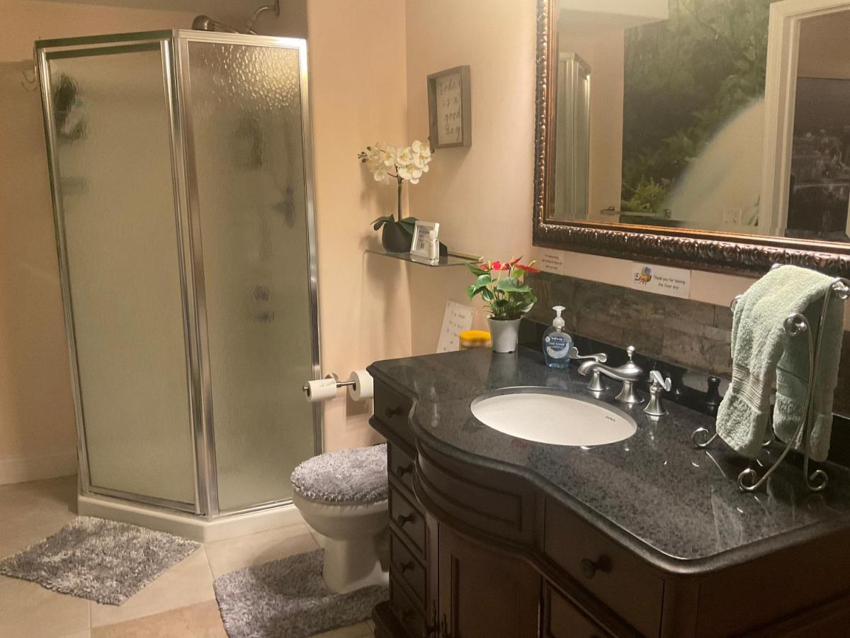 Whispering Oak Mansion Apartment Bear Luaran gambar